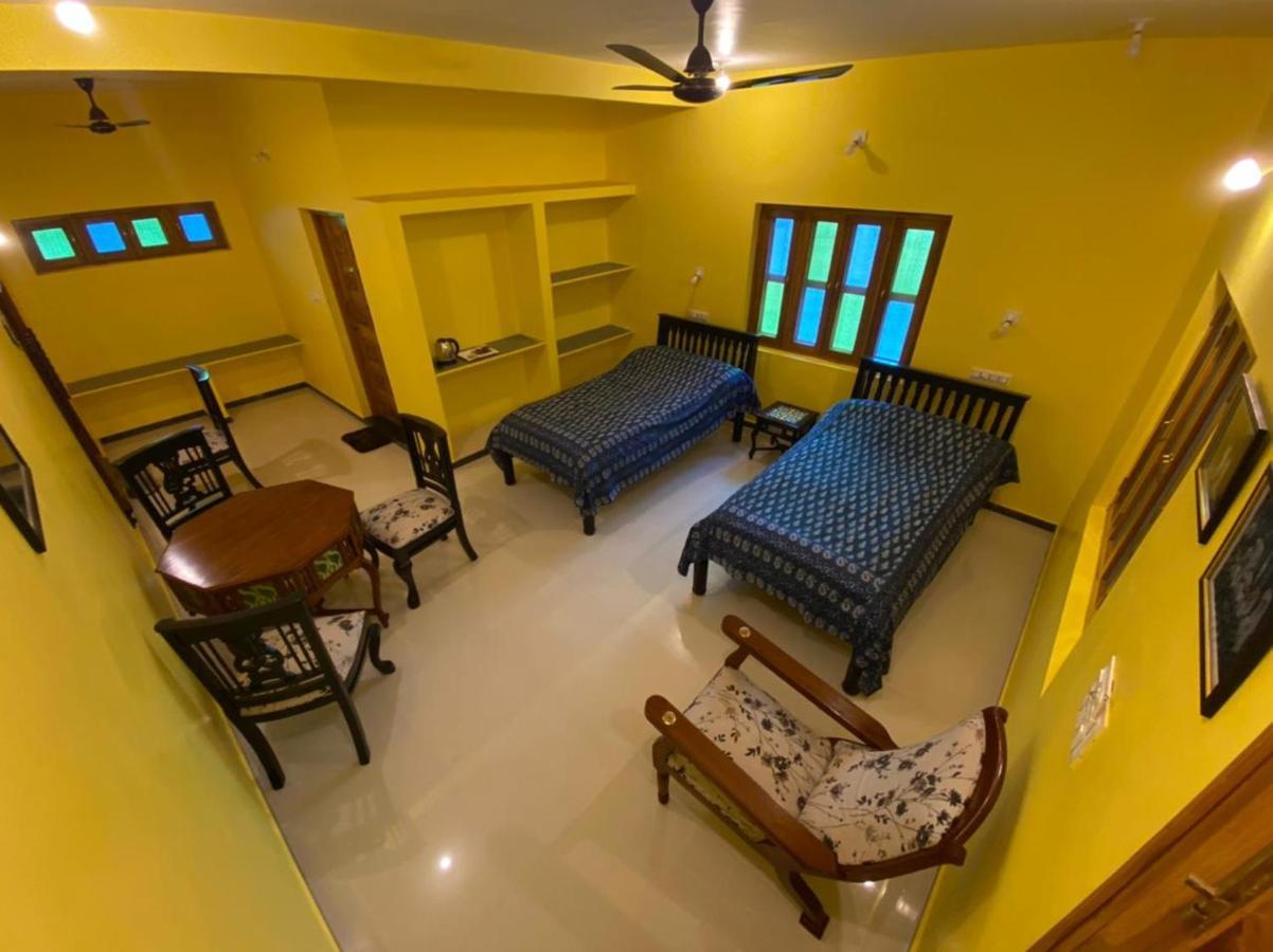 Sharad Baug Homestay Bhuj Exterior photo