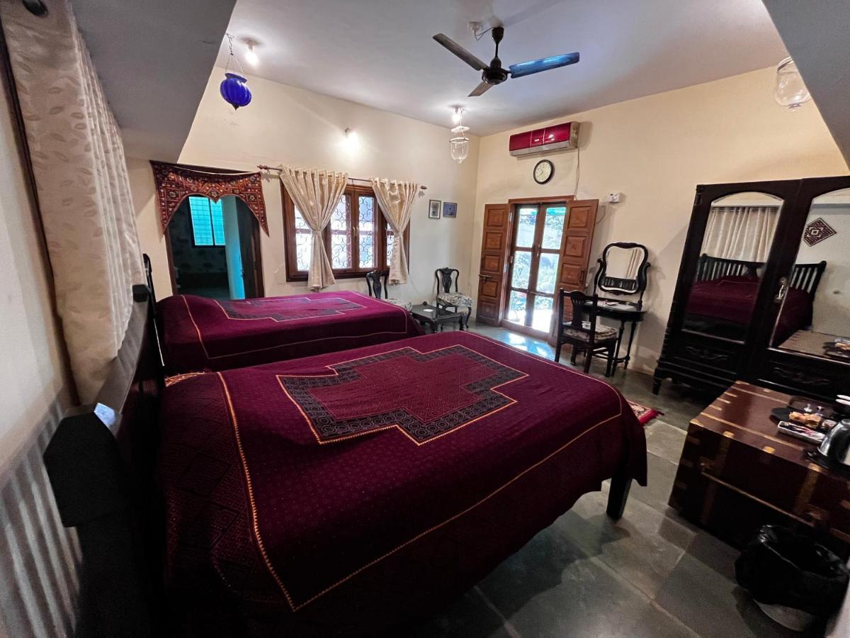 Sharad Baug Homestay Bhuj Exterior photo