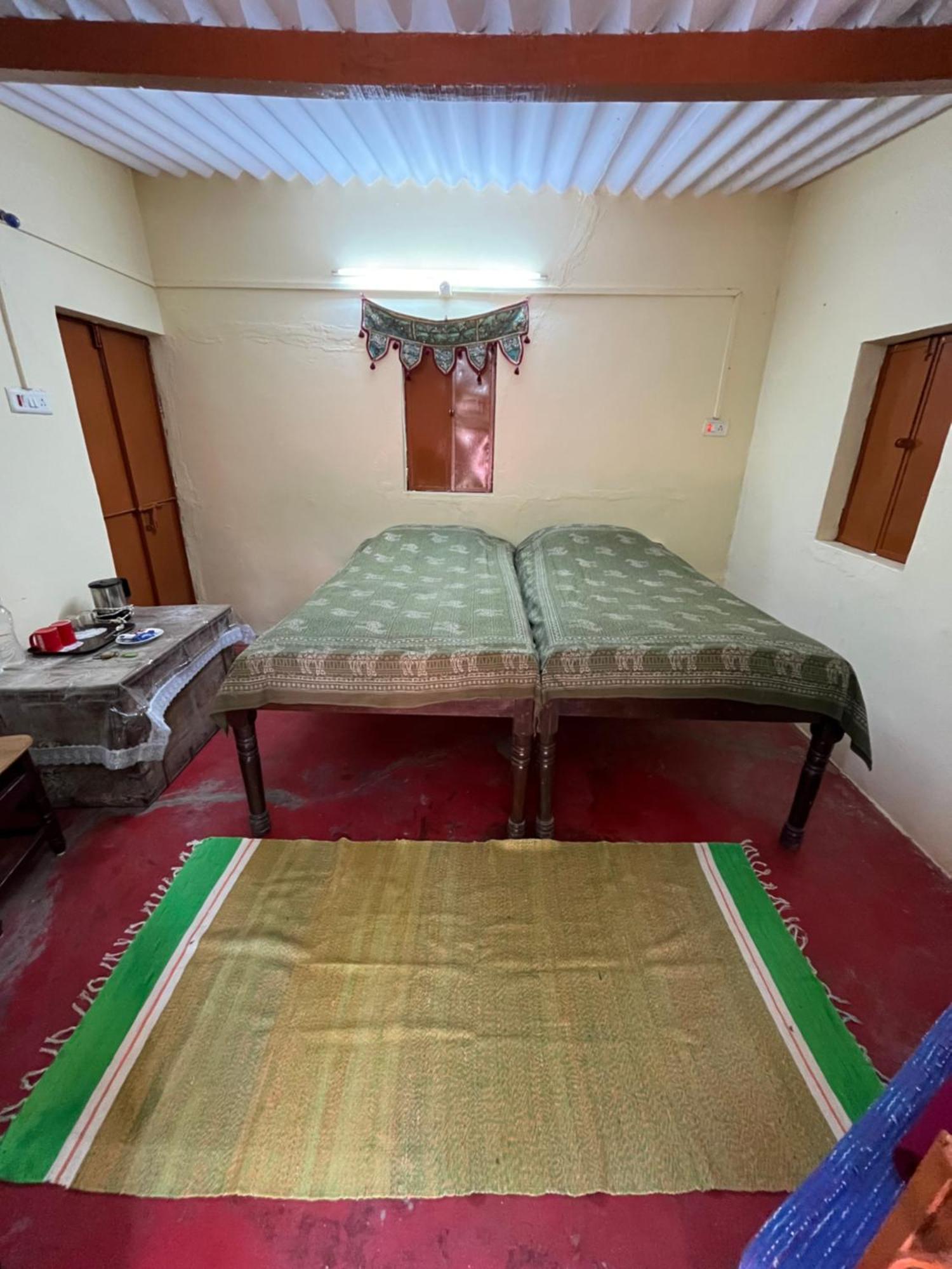 Sharad Baug Homestay Bhuj Exterior photo