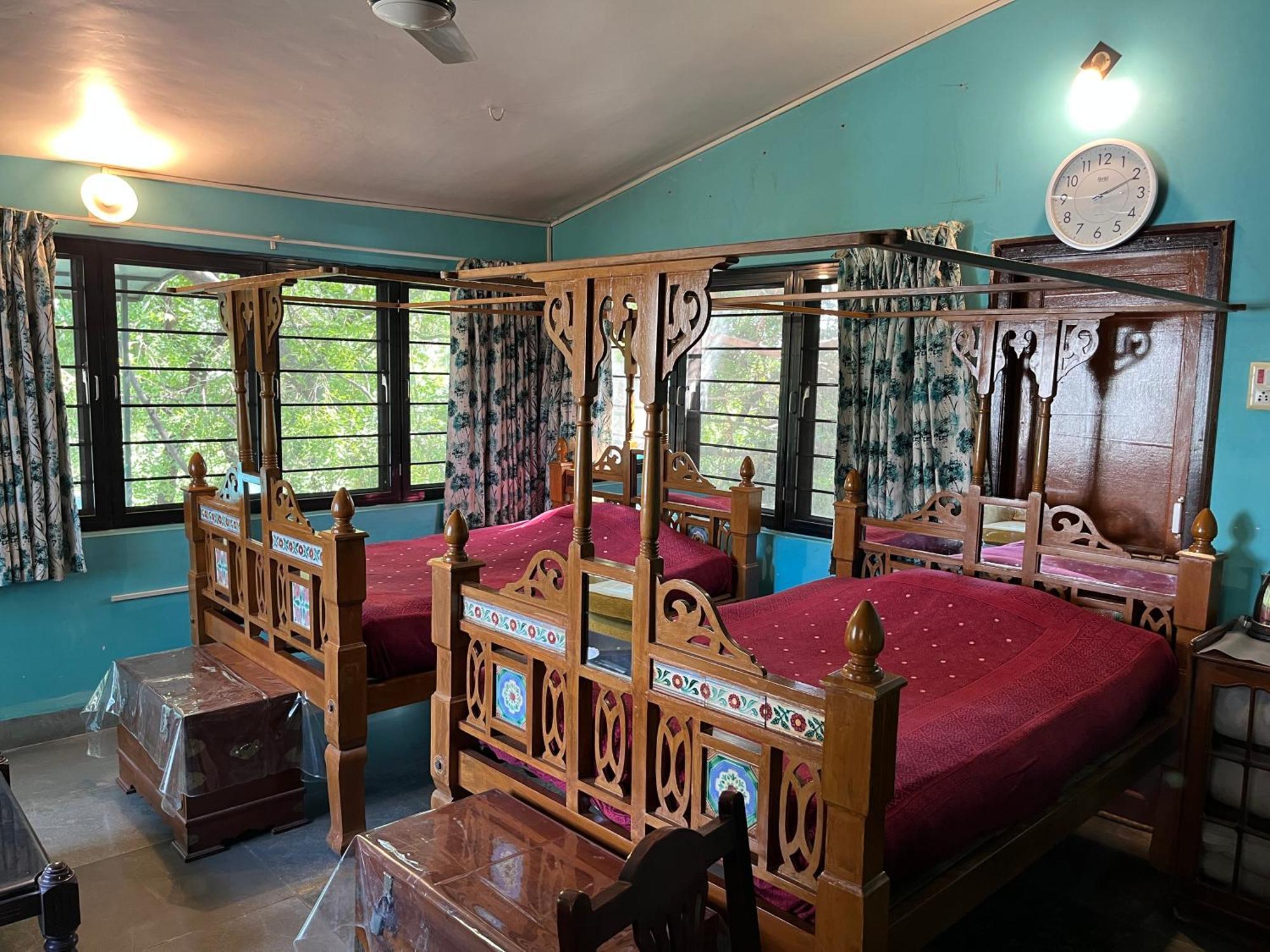Sharad Baug Homestay Bhuj Exterior photo