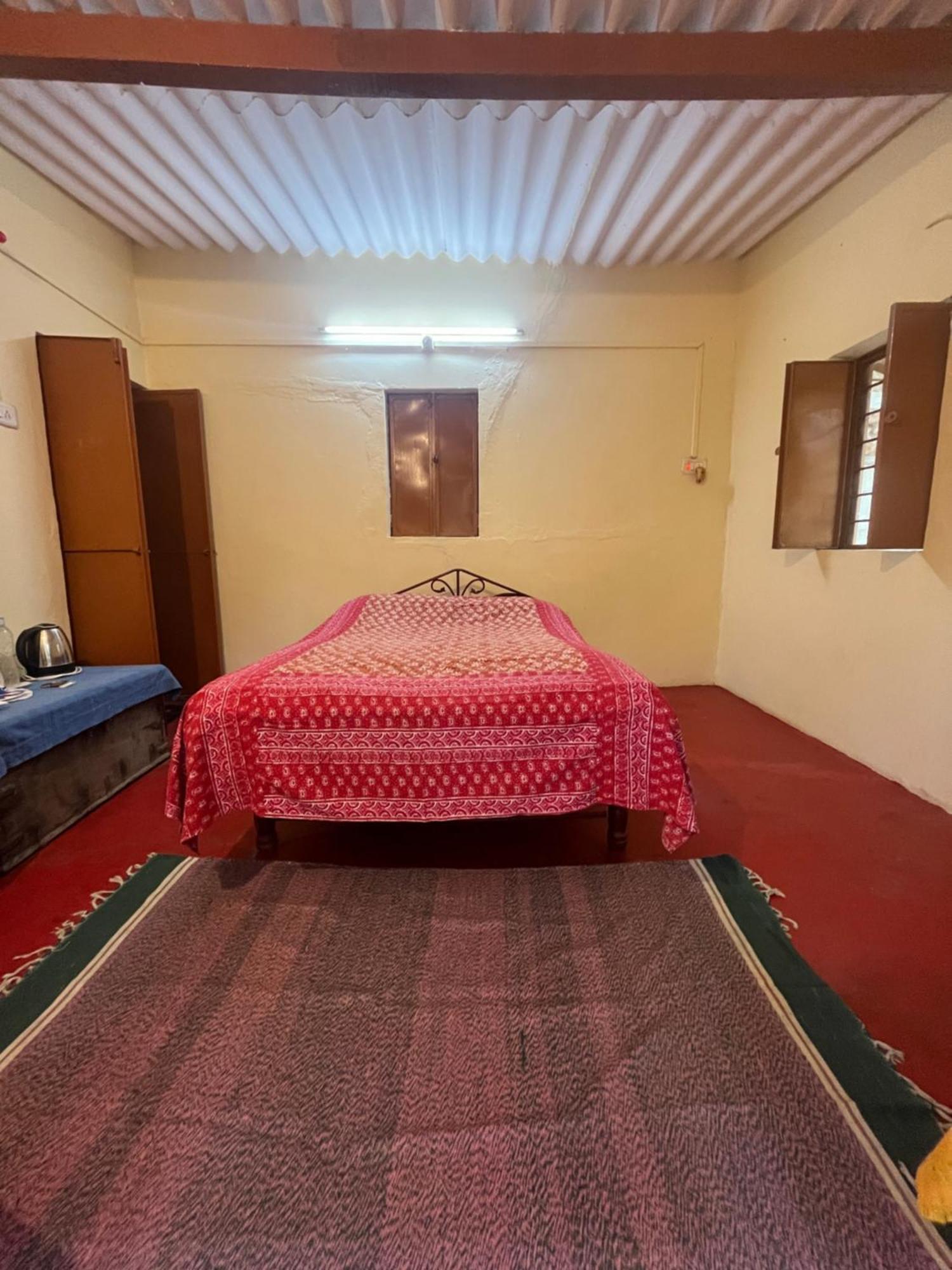 Sharad Baug Homestay Bhuj Exterior photo